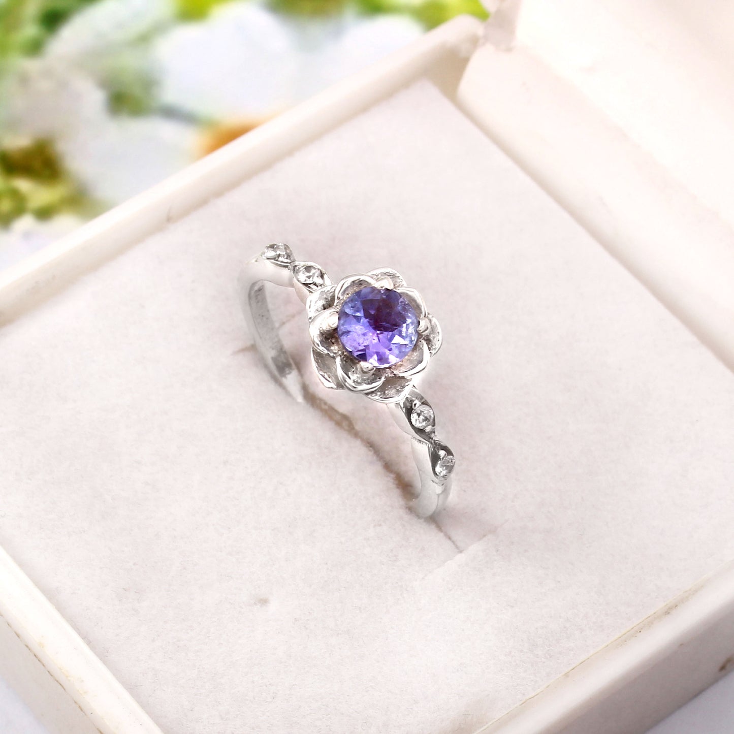 Natural Amethyst Crystal Ring – 925 Sterling Silver Meditation & Balance Ring