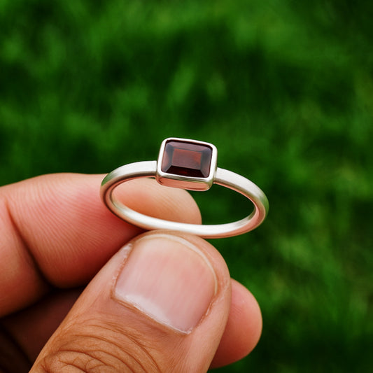 Minimalist Garnet Ring, 925 Sterling Silver, Gemstone Ring, Red Garnet Ring, Summer gift for her