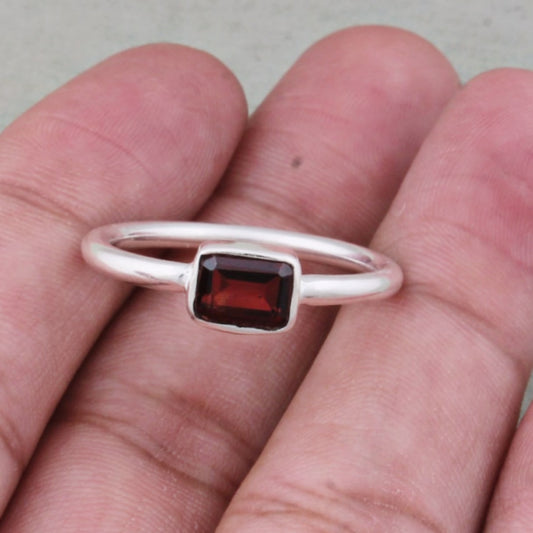 Minimalist Garnet Ring, 925 Sterling Silver, Gemstone Ring, Red Garnet Ring, Summer gift for her
